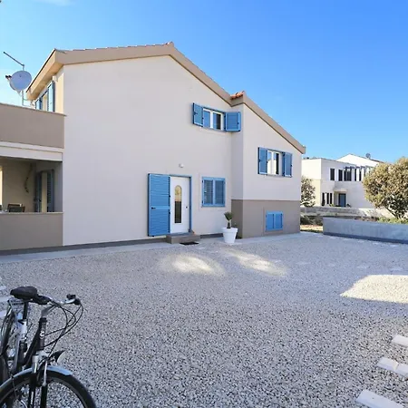 House Victoria *